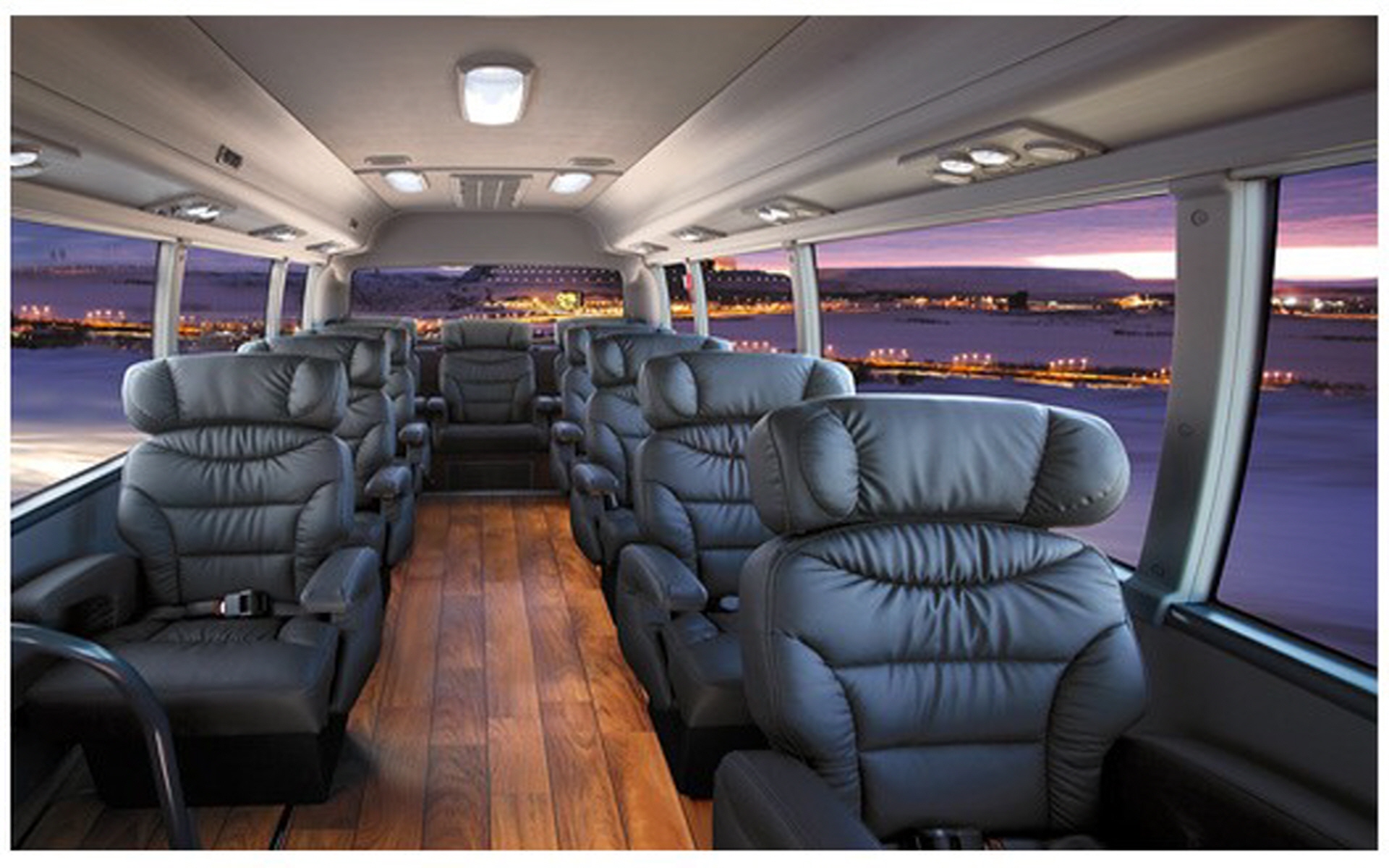 중형 11인승 VIP리무진 버스 내부