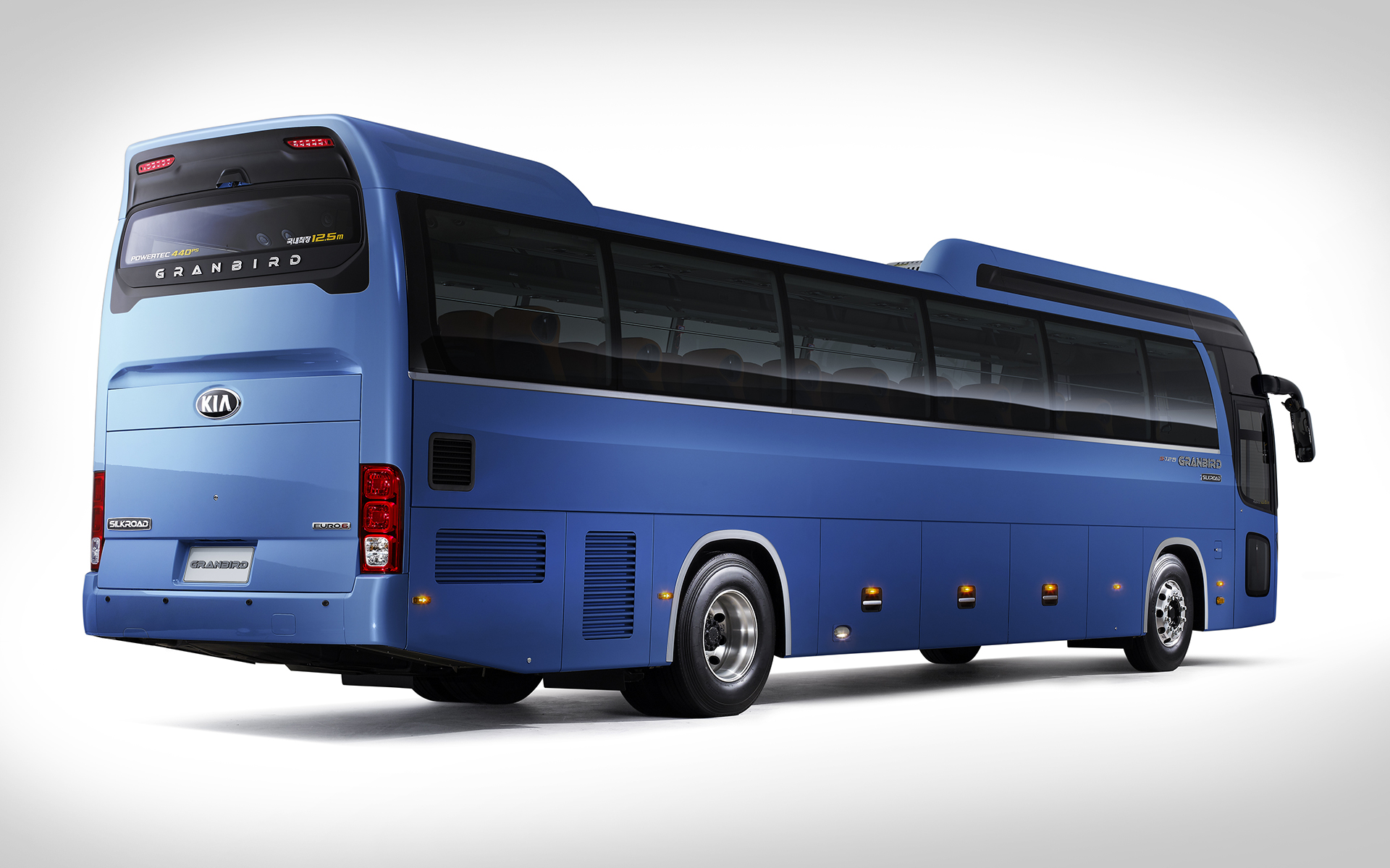 대형 28인승 우등리무진버스 후면 우측